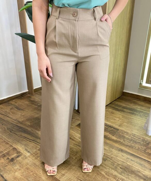 Calça Feminina Diana Alfaiataria Pantalona Caqui - Fernanda Ramos Store