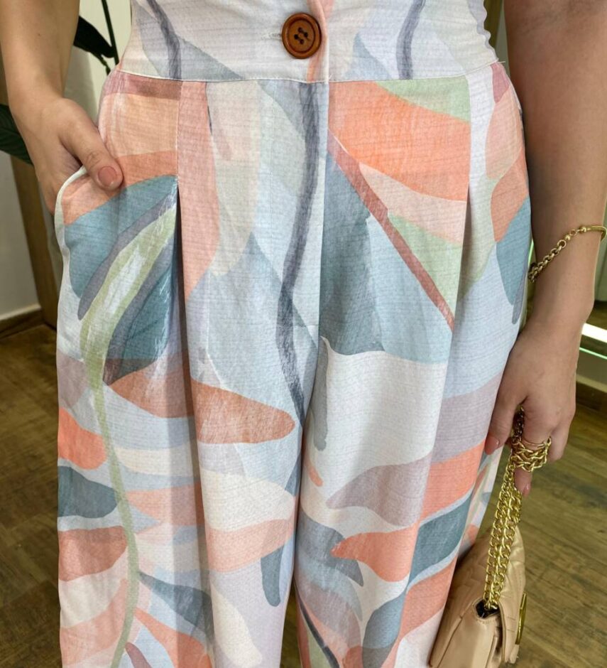 Calça Feminina Pantalona Malú Estampada com Fundo Off White - Fernanda Ramos Store