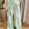 Calça Feminina Pantalona Malú Estampada de Verde - Fernanda Ramos Store