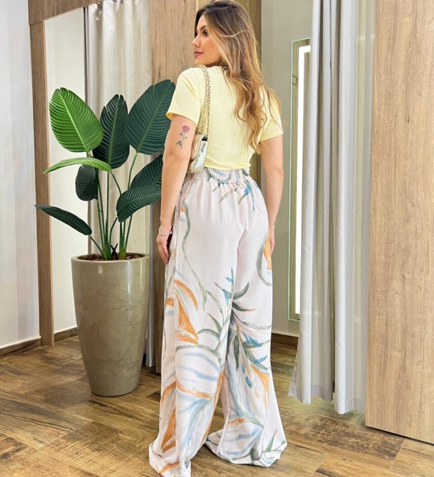 Calça Feminina Pantalona Malú Off White Estampada - Fernanda Ramos Store