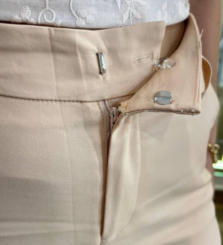 Calça Feminina Social Skinny Valentina Salmão com Elastano - Fernanda Ramos Store