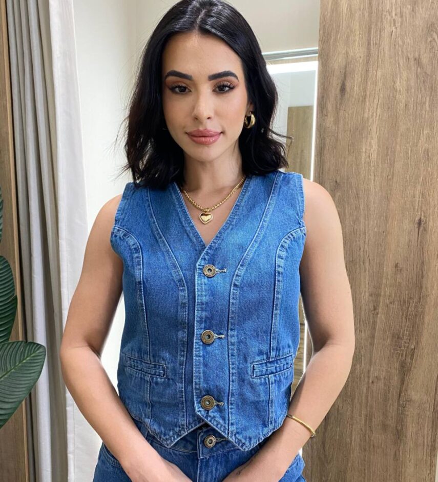 Colete Feminino Jeans Mari sem Bojo com Bolsos Falsos - Fernanda Ramos Store