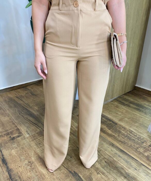 Conjunto Feminino Alfaiataria Fer Cropped e Calça Pantalona Bege - Fernanda Ramos Store