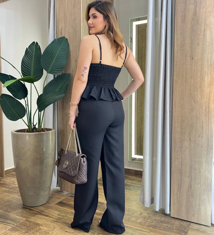 Conjunto Feminino Alfaiataria Fer Cropped e Calça Pantalona Preto - Fernanda Ramos Store