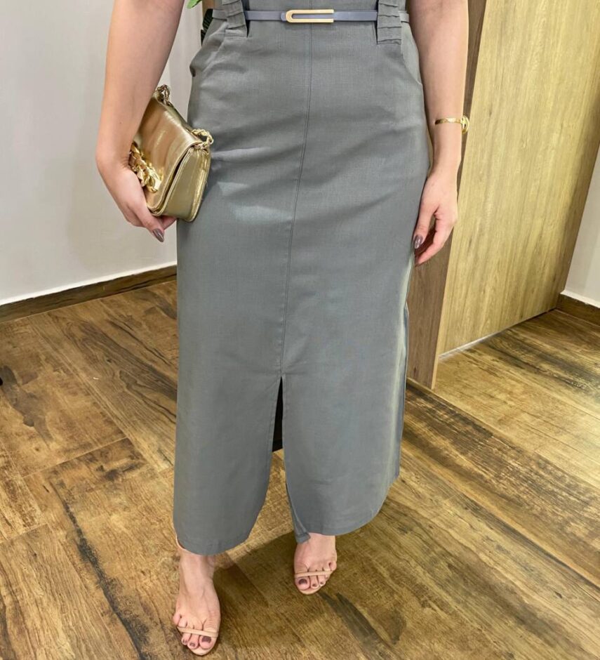 Conjunto Feminino Sarah Cropped e Saia Midi Cinza com Cinto - Fernanda Ramos Store