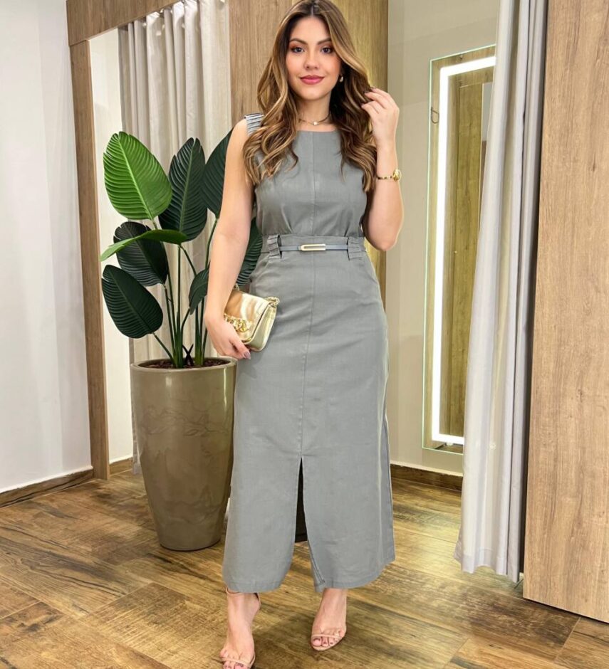 Conjunto Feminino Sarah Cropped e Saia Midi Cinza com Cinto - Fernanda Ramos Store