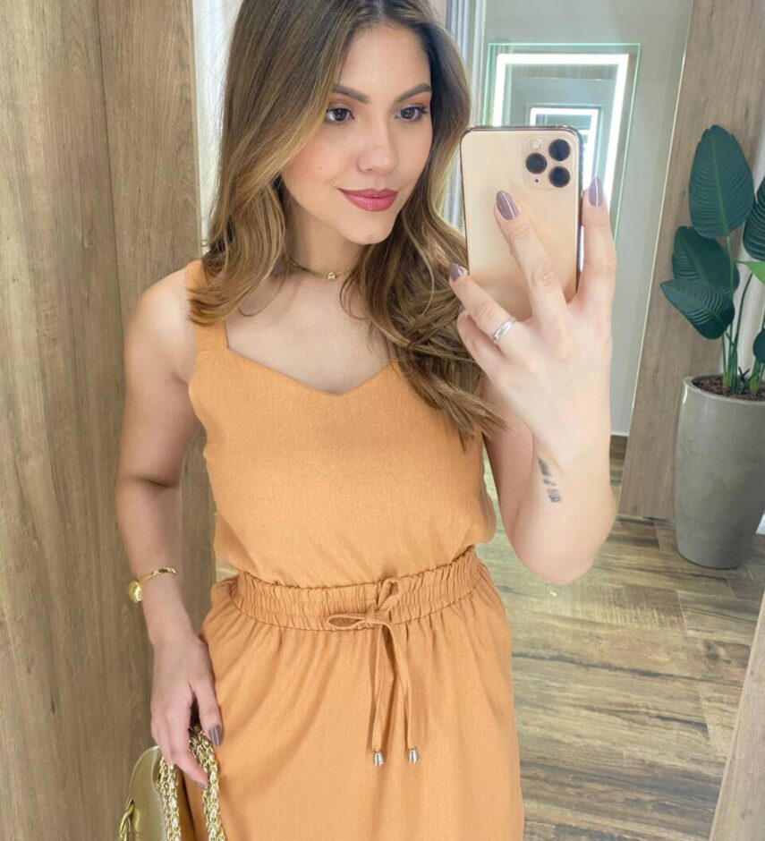 Conjunto Feminino Viscolinho Ayla Cropped e Saia Midi Caramelo - Fernanda Ramos Store