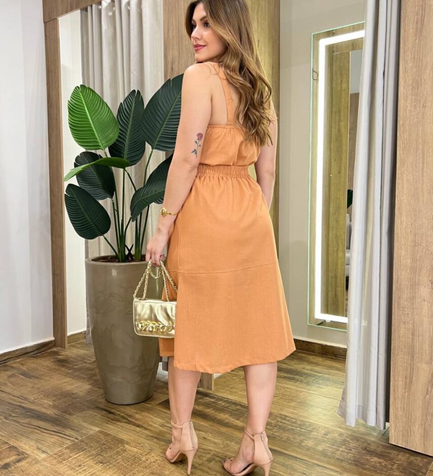 Conjunto Feminino Viscolinho Ayla Cropped e Saia Midi Caramelo - Fernanda Ramos Store