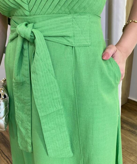 Conjunto Feminino Viscolinho Cropped e Saia Midi Verde com Amarração - Fernanda Ramos Store