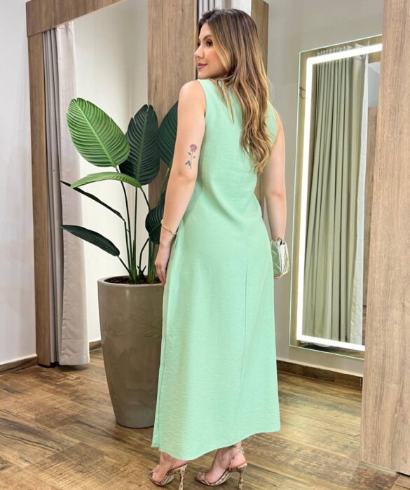 Vestido Midi Ana sem Bojo com Fenda Lateral e Bolsos Verde Claro - Fernanda Ramos Store