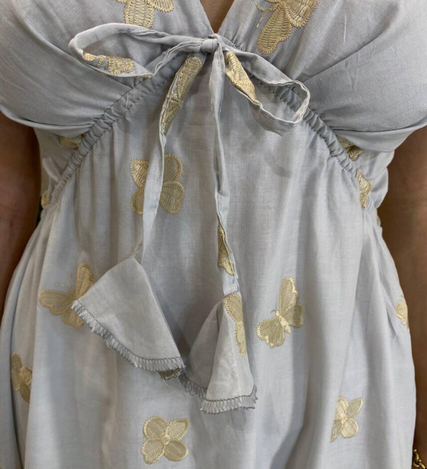 Vestido Midi Bordado sem Bojo com Lastex e Detalhe em Guipir Cinza - Fernanda Ramos Store