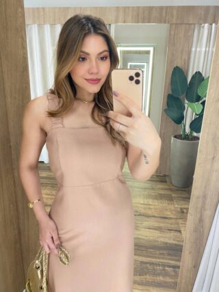 Vestido Midi Lívia sem Bojo com Fenda Lateral e Zíper Atrás Bege - Fernanda Ramos Store