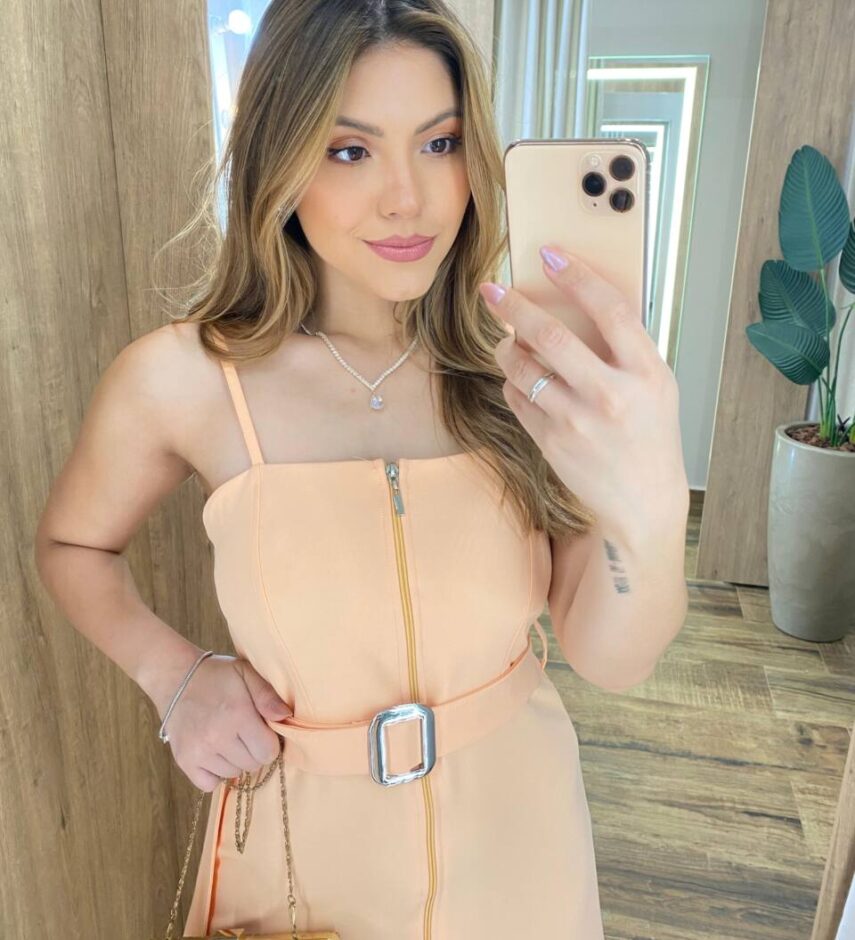 Vestido Midi Melissa Alça Regulável com Bojo e Cinto Salmão - Fernanda Ramos Store