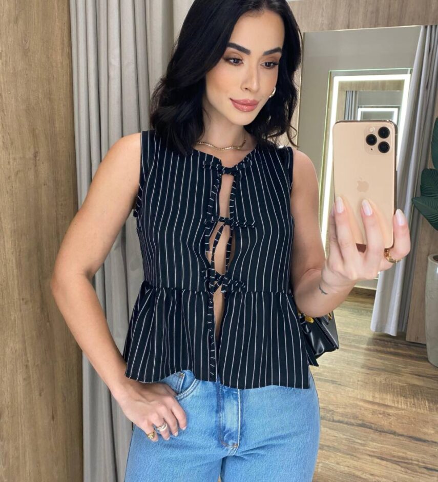 Blusa Bata Diana com Amarração Frontal Preta Listrada - Fernanda Ramos Store