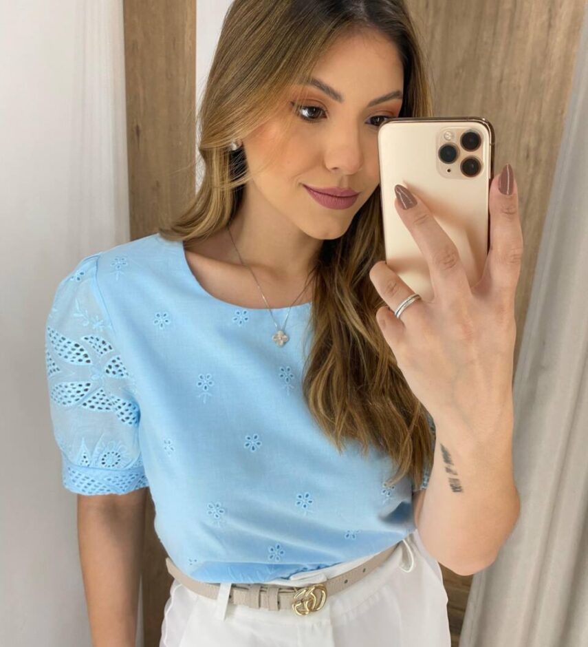 Blusa Feminina Manga Curta Duda de Laise Azul - Fernanda Ramos Store