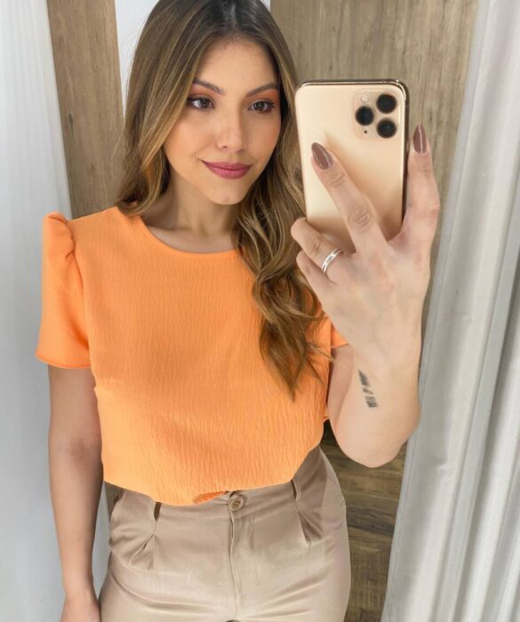 Blusa Feminina Manga Curta Nina de Crepe Laranja - Fernanda Ramos Store