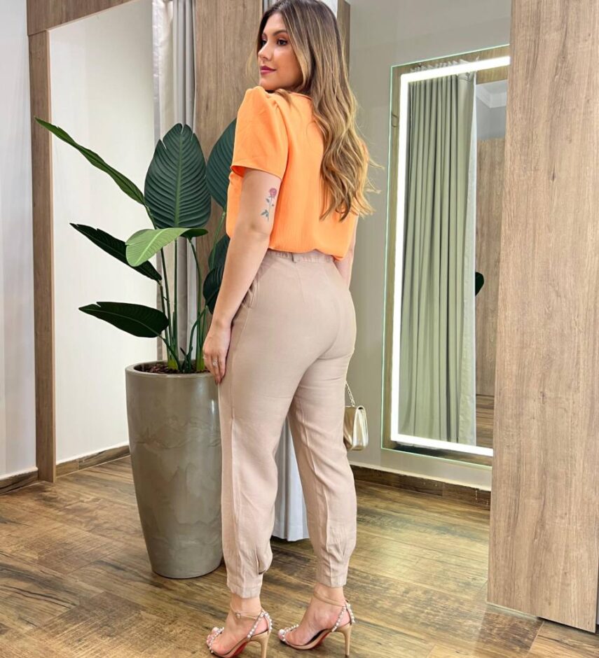 Blusa Feminina Manga Curta Nina de Crepe Laranja - Fernanda Ramos Store