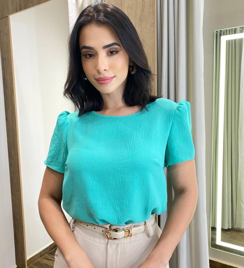 Blusa Feminina Manga Curta Nina de Crepe Verde Água - Fernanda Ramos Store