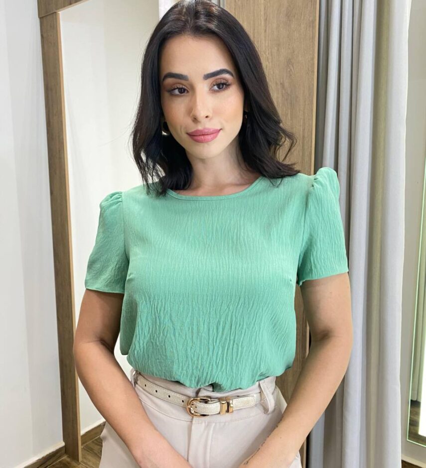Blusa Feminina Manga Curta Nina de Crepe Verde Menta - Fernanda Ramos Store