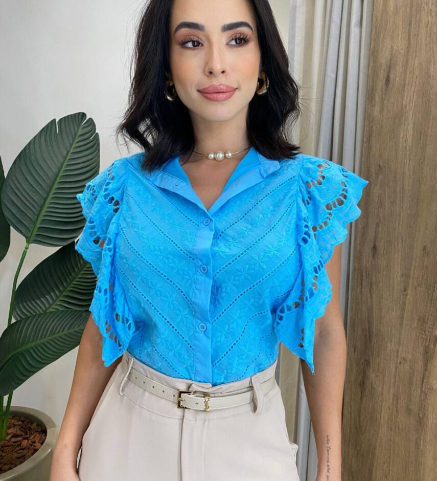 Blusa Feminina Ruty Laise com Botões e Babado nas Mangas Azul - Fernanda Ramos Store