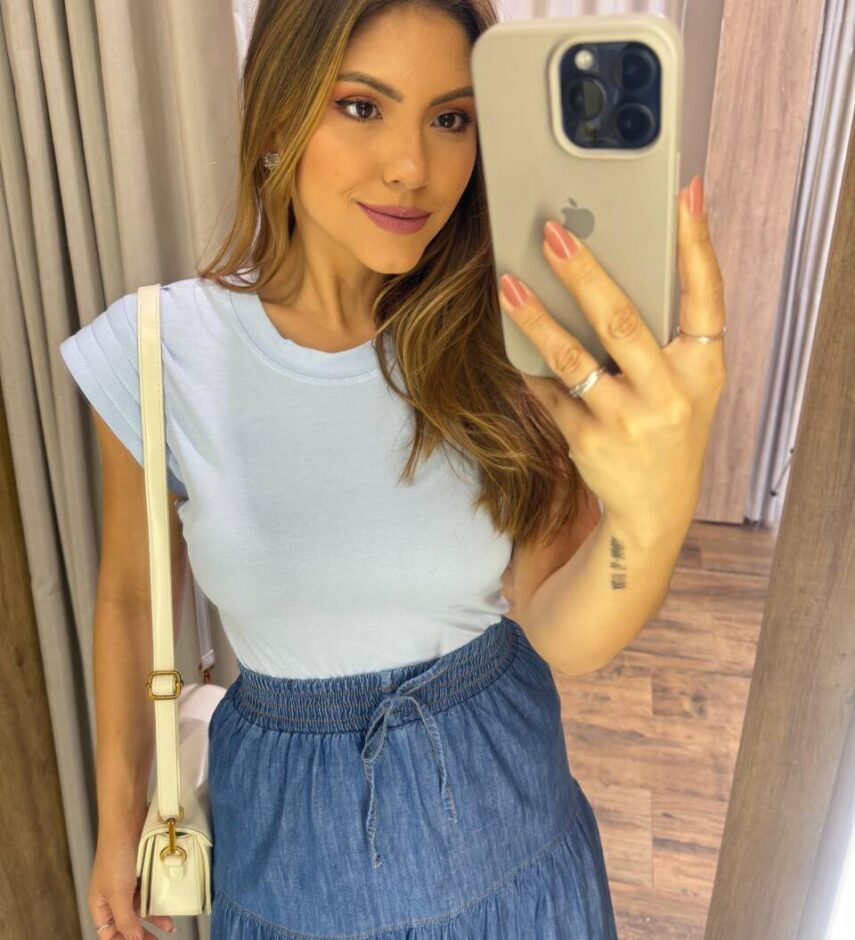 Blusa Feminina Tee Muscle Fernanda Azul Bebê - Fernanda Ramos Store