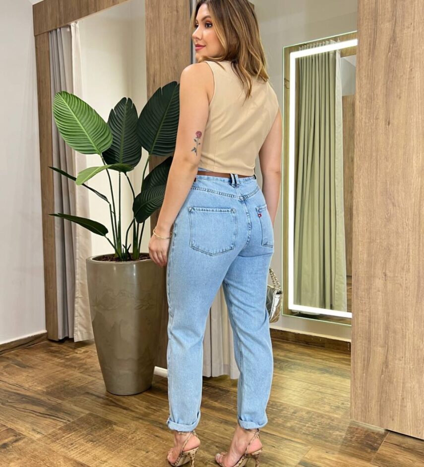 Colete Feminino Alfaiataria Maitê com Botões Bege - Fernanda Ramos Store