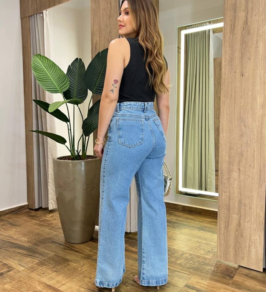 Colete Feminino Alfaiataria Maitê com Botões Preto - Fernanda Ramos Store