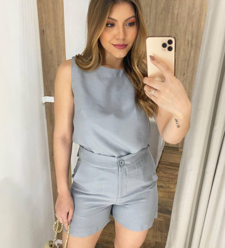 Conjunto Feminino Alfaiataria Lia Regata e Short Cinza - Fernanda Ramos Store