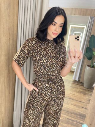 Conjunto Feminino Ana Blusa Manga Curta e Calça Estampa Animal Print - Fernanda Ramos Store