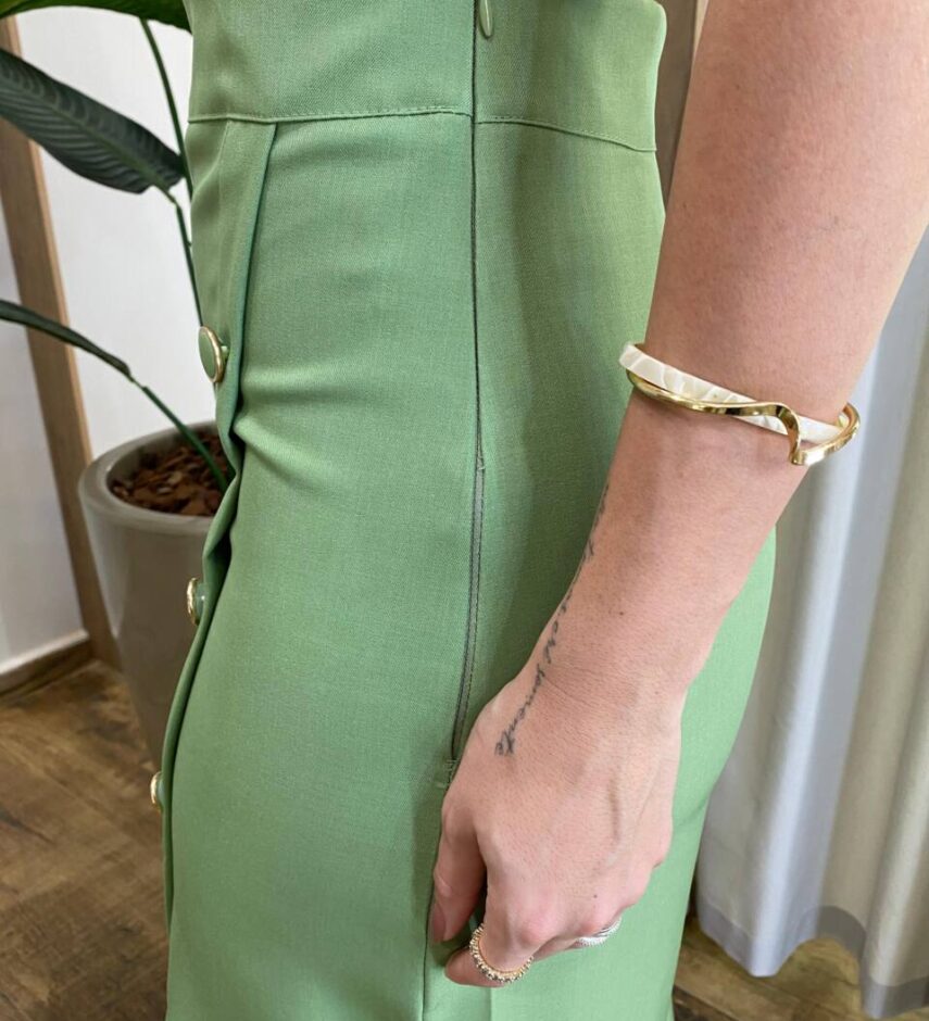 Conjunto Feminino Bianca Cropped com Bojo e Saia Midi Verde - Fernanda Ramos Store