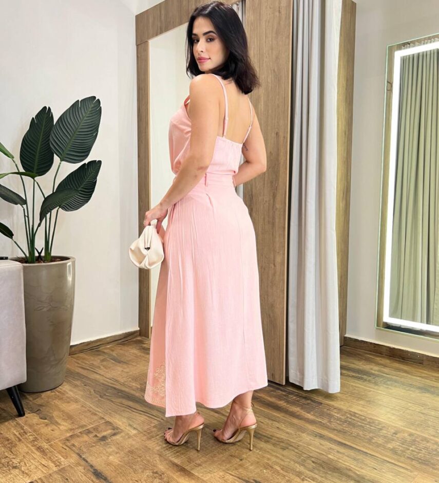 Conjunto Feminino Bordado Mia Cropped sem Bojo e Saia Longa Rosa - Fernanda Ramos Store
