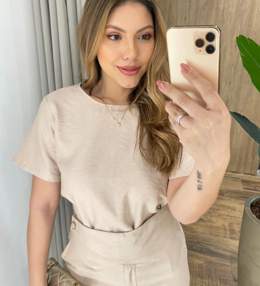 Conjunto Feminino Catarina Blusa Manga Curta e Calça Bege - Fernanda Ramos Store