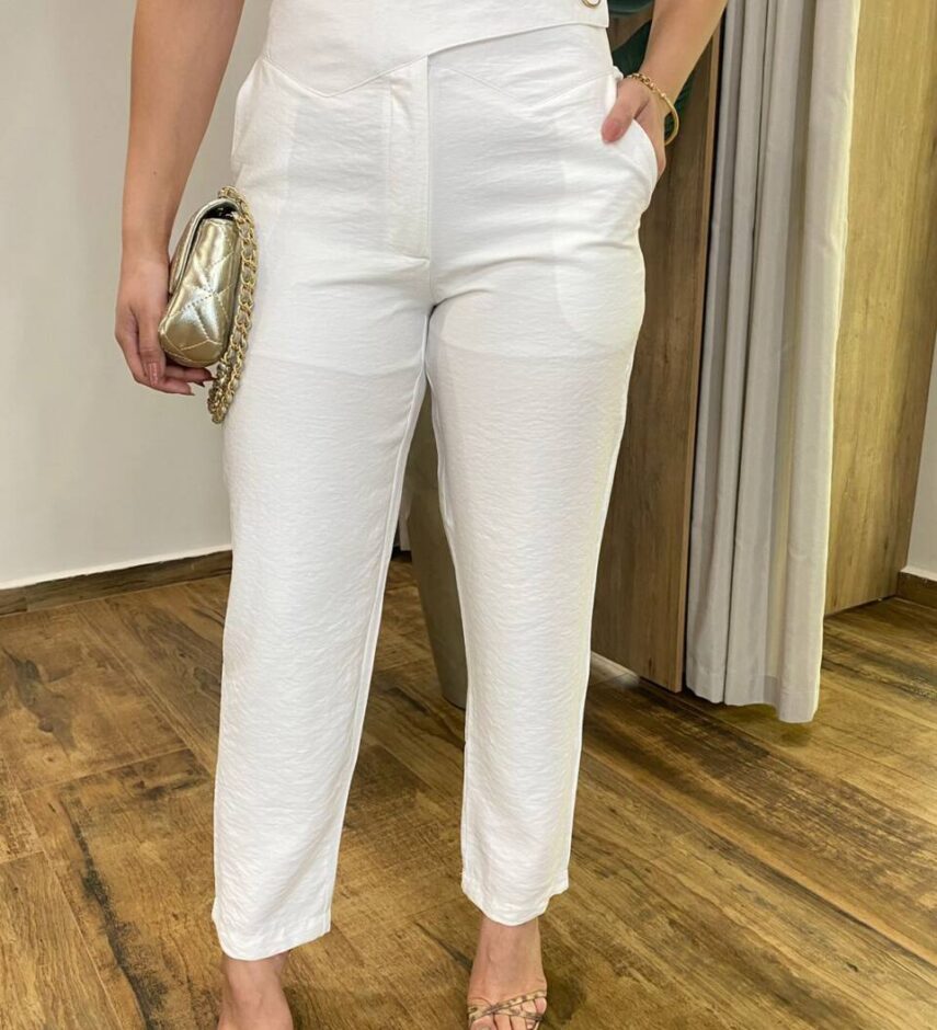 Conjunto Feminino Catarina Blusa Manga Curta e Calça Off White - Fernanda Ramos Store
