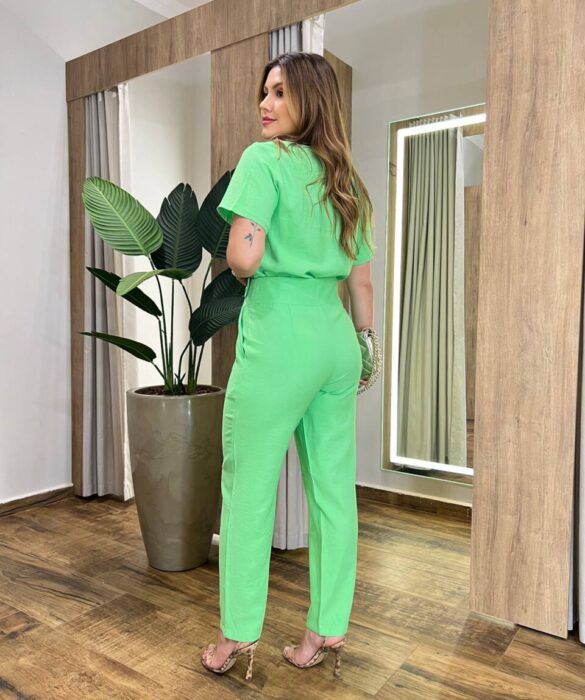 Conjunto Feminino Catarina Blusa Manga Curta e Calça Verde - Fernanda Ramos Store