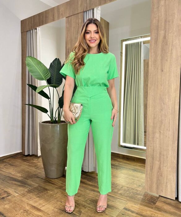 Conjunto Feminino Catarina Blusa Manga Curta e Calça Verde - Fernanda Ramos Store