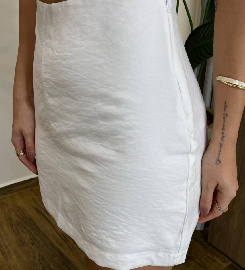 Conjunto Feminino Eduarda Blusa com Botões e Short Saia Branco - Fernanda Ramos Store
