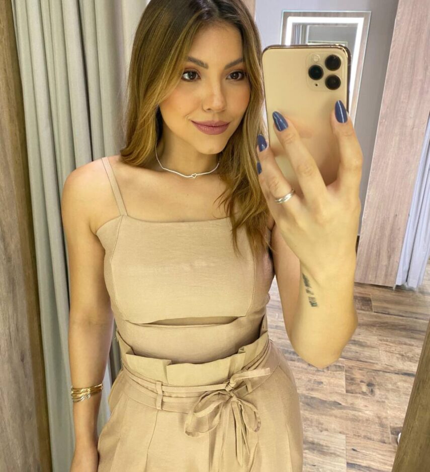 Conjunto Feminino Myla Cropped e Calça Pantalona Bege com Amarração - Fernanda Ramos Store
