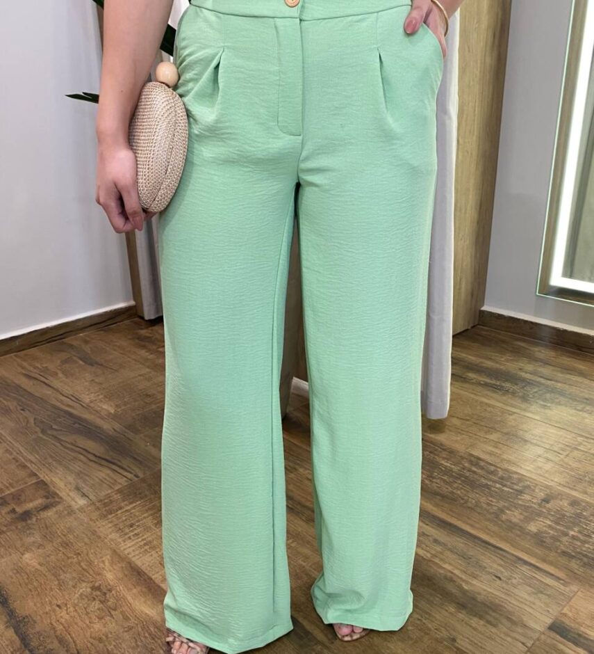 Conjunto Feminino Zoe Cropped com Bojo e Calça Pantalona Verde - Fernanda Ramos Store