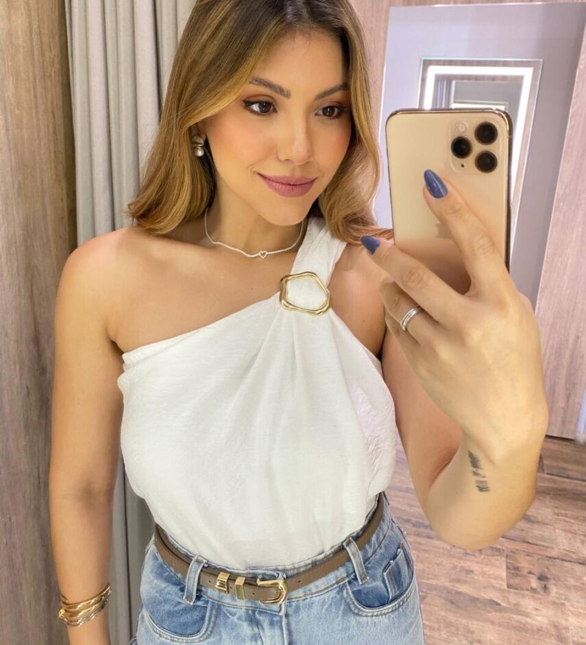 Regata Feminina Mel Nula Manga Off White com Detalhe - Fernanda Ramos Store