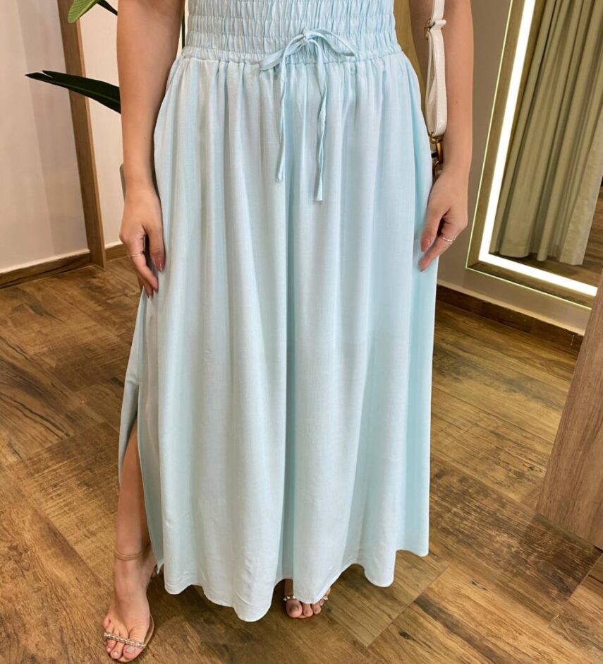 Saia Longa Feminina Agatha com Bolsos e Fenda Azul Bebê - Fernanda Ramos Store