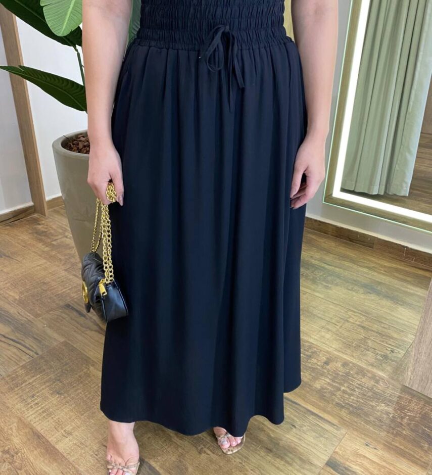Saia Longa Feminina Agatha com Bolsos e Fenda Preta - Fernanda Ramos Store