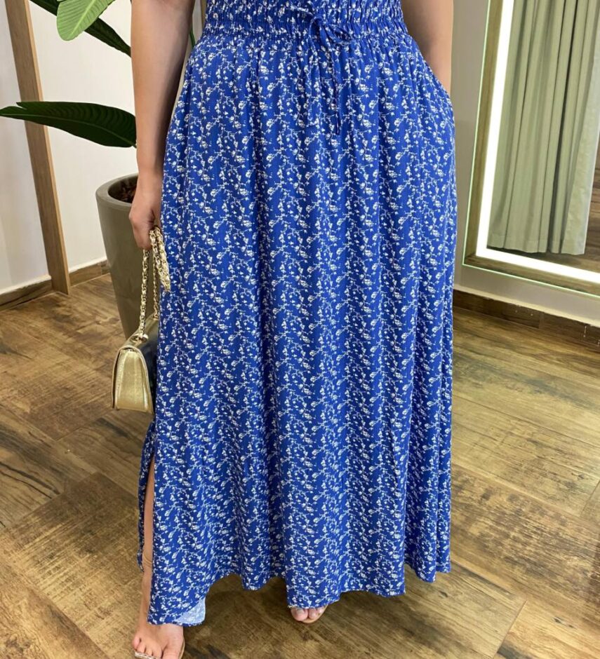 Saia Longa Feminina Luísa com Bolsos e Fenda Azul Estampa Floral - Fernanda Ramos Store