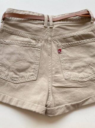 Short Feminino Sarja Boyfriend Alto com Cinto Bege Acinzentado 094790 - Fernanda Ramos Store