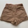 Short Feminino Sarja Boyfriend Alto com Cinto Marrom 094790 - Fernanda Ramos Store