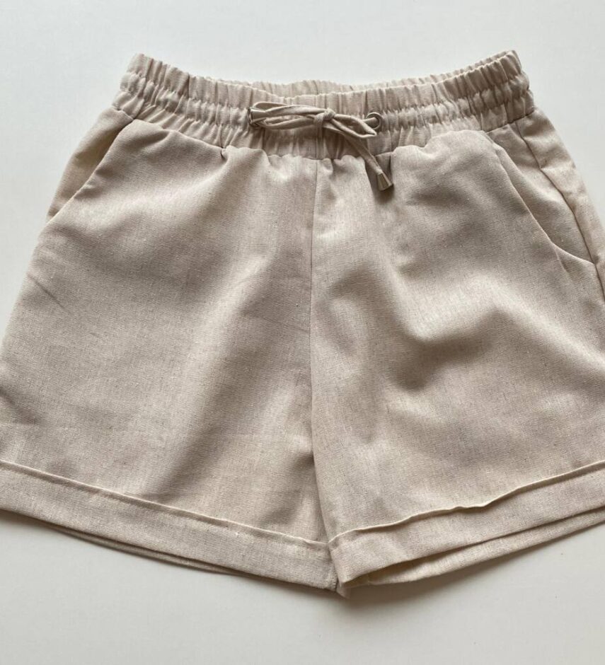 Short Feminino Viscolinho Jade com Bolsos e Amarração Cru - Fernanda Ramos Store