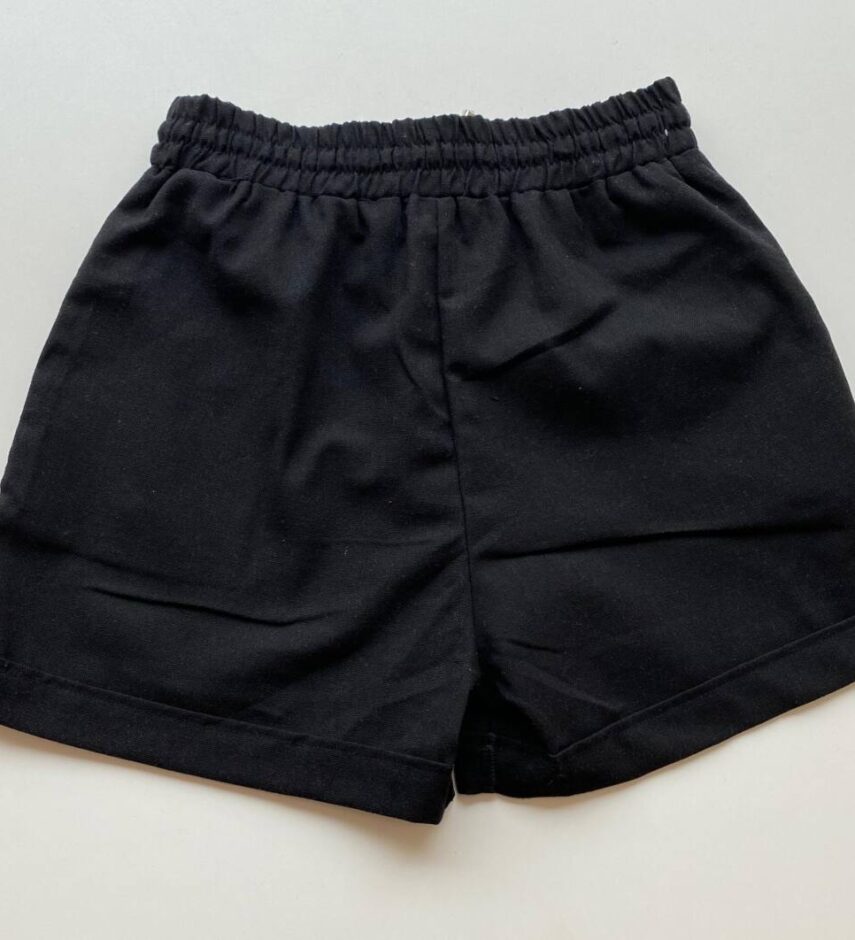 Short Feminino Viscolinho Jade com Bolsos e Amarração Preto - Fernanda Ramos Store