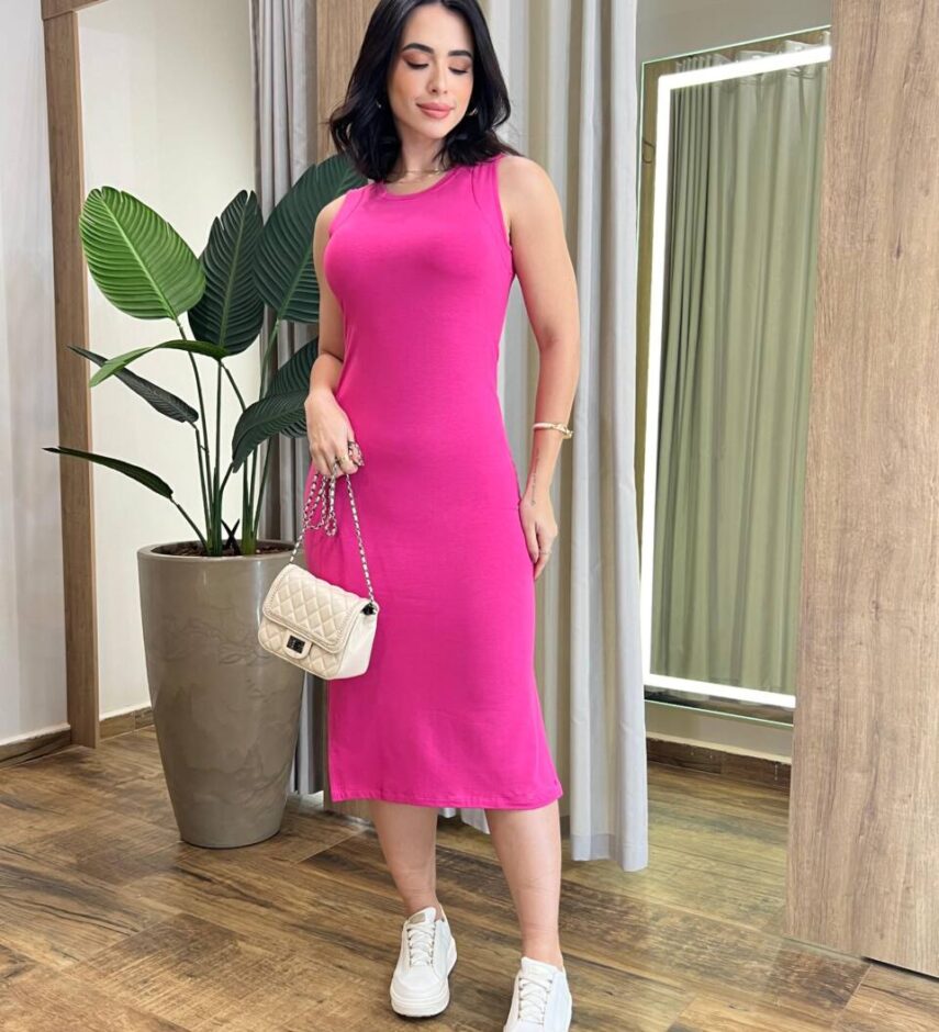 Vestido Feminino Midi Moletinho sem Bojo Pink com Fenda - Fernanda Ramos Store
