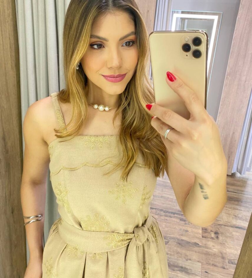 Vestido Longo Ana Viscolinho sem Bojo Bege Bordado com Amarração - Fernanda Ramos Store