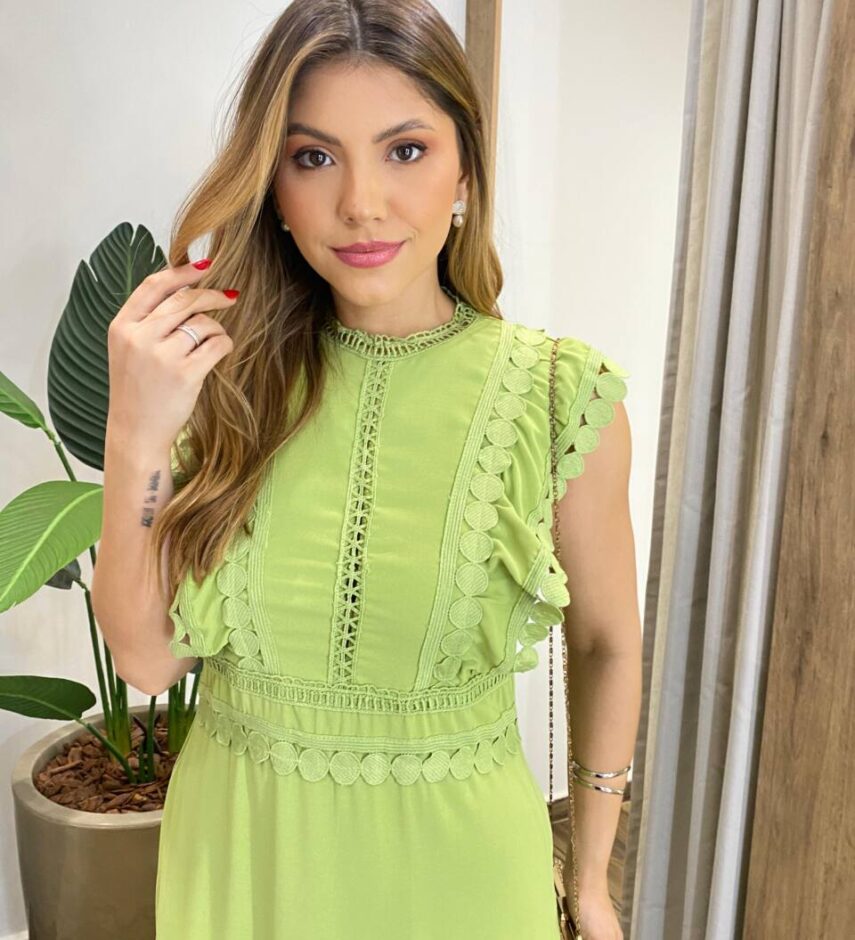 Vestido Longo Flor sem Bojo com Detalhes em Aviamentos Verde Pistache - Fernanda Ramos Store