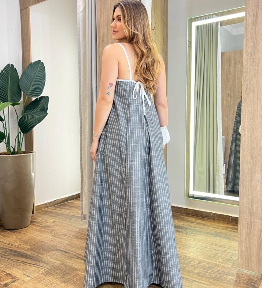 Vestido Longo Maria Júlia Amplo Alça Fina sem Bojo Cinza Listrado - Fernanda Ramos Store